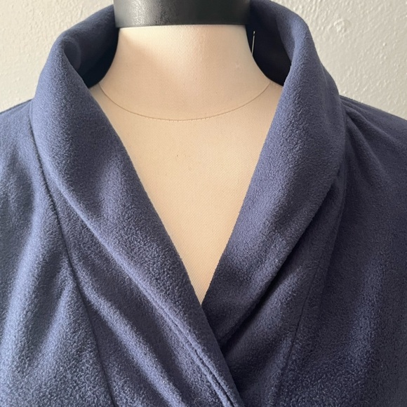 Jesica London fleece v neck pullover Size 1X 22/24 - Picture 3 of 7